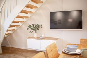 Dining - Mittenmang – Beautiful Holiday Home with Sauna and Terrace (Fehmarn)