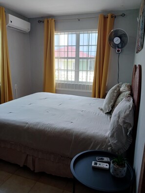 2 bedrooms, desk, iron/ironing board, travel cot