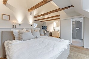 1 bedroom, WiFi, bed sheets - Achterdörn Een – Beautiful Loft for Relaxation (Fehmarn)