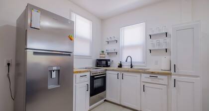 Casa Sirena Belize - Studio 1 Caye Caulker, Queen Size Bed w/Pool!