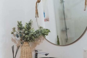 Hair dryer, towels - 2-bedroom apartment- 7 min walk to the beach (Pataias)