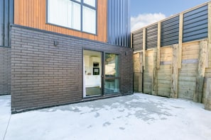 Apartment, 1 Bedroom, Mountain View | Exterior