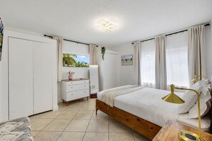 2 chambres, fer et planche à repasser, lit parapluie, Wi-Fi gratuit