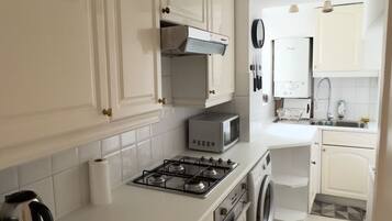 Microwave, oven, stovetop