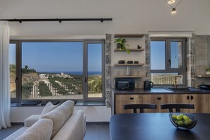 Villa, Smoking