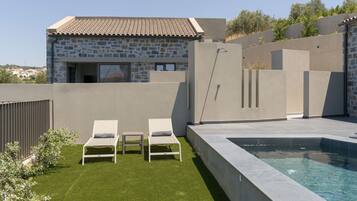 Villa, Smoking | 9 bedrooms