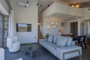 Villa, para fumadores | 9 habitaciones 