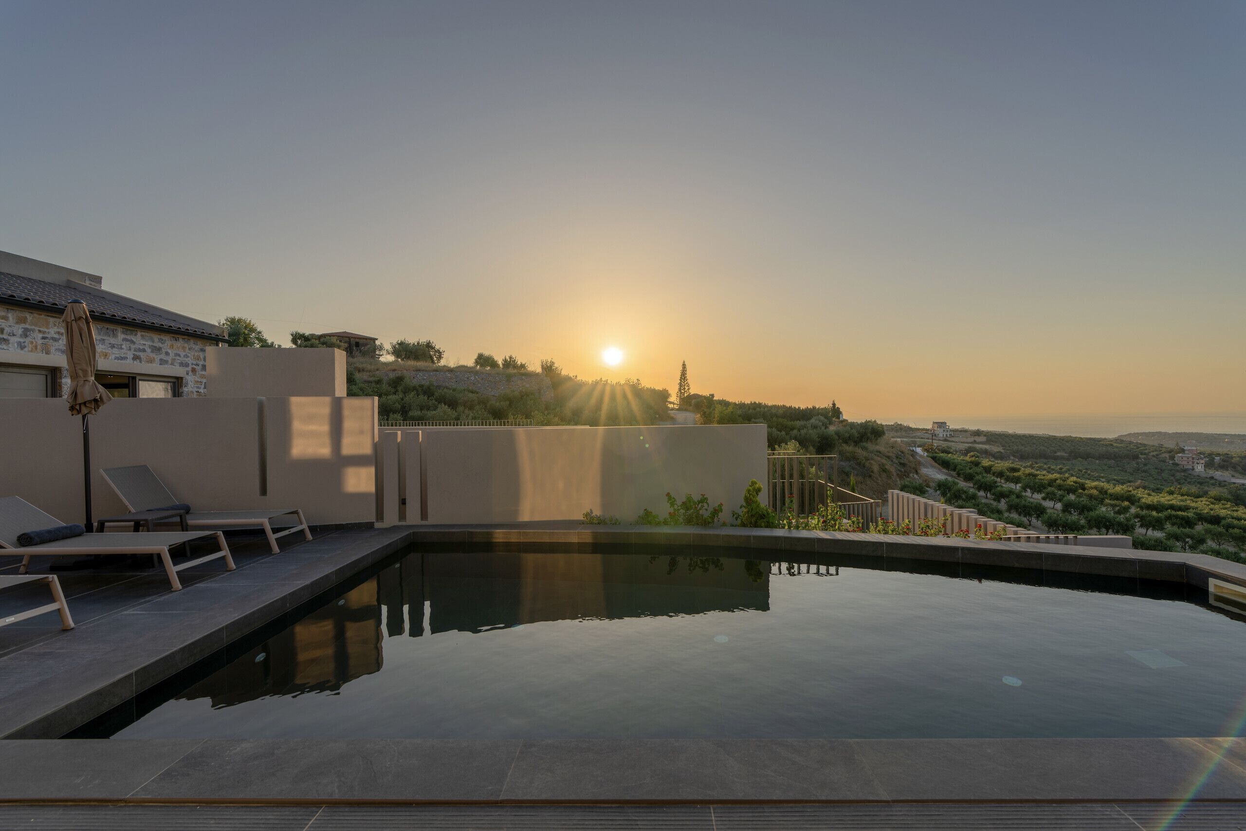 Villa, para fumadores | 9 habitaciones 