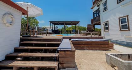 Casa Sirena Belize - Studio 2 Caye Caulker, King Size Bed w/Pool!