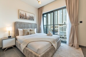 2 室のベッドルーム、セーフティボックス (室内)、アイロン / アイロン台、WiFi (無料)