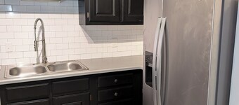 Downtown Athens Townhouse with free parking