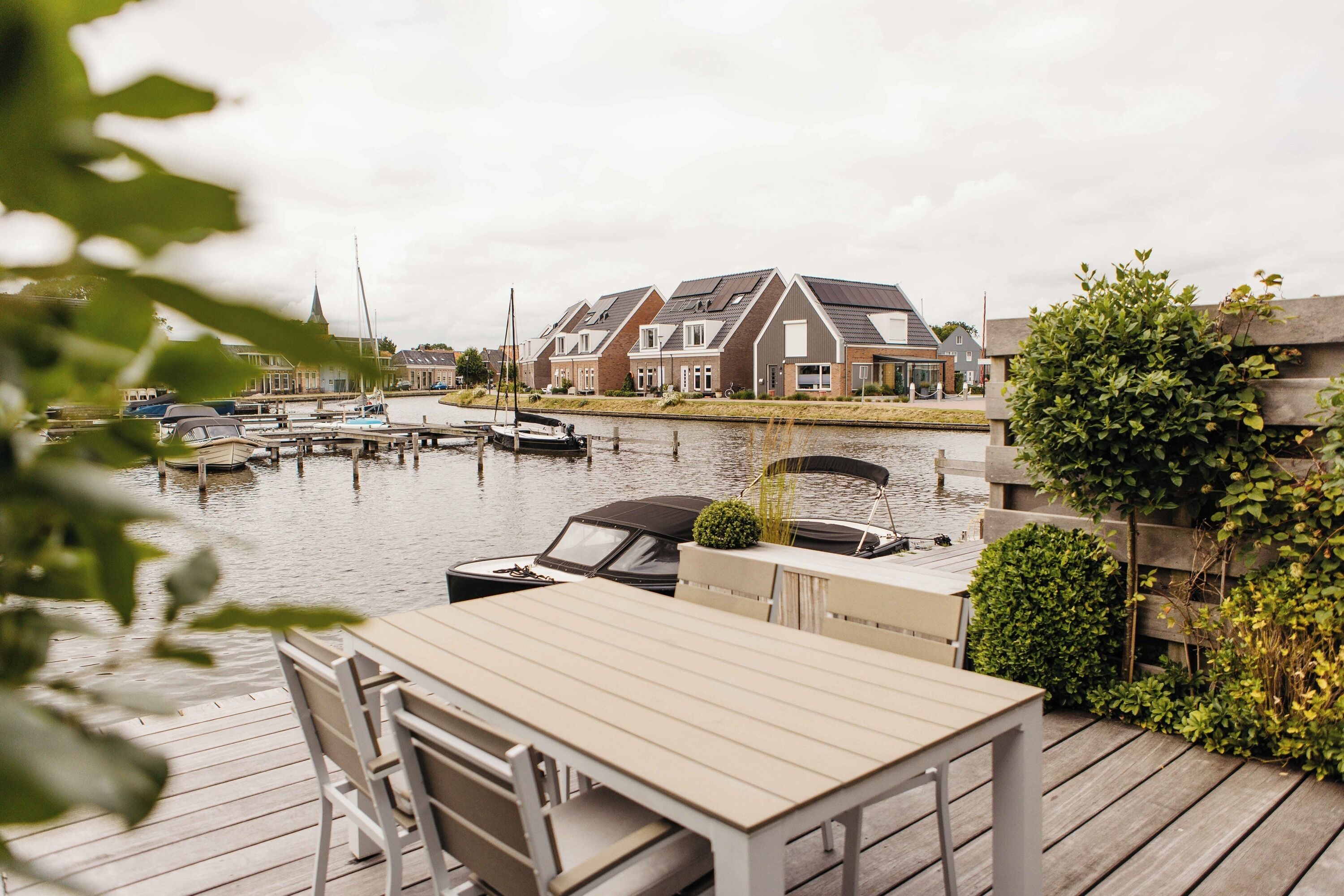 المنشأة من الخارج