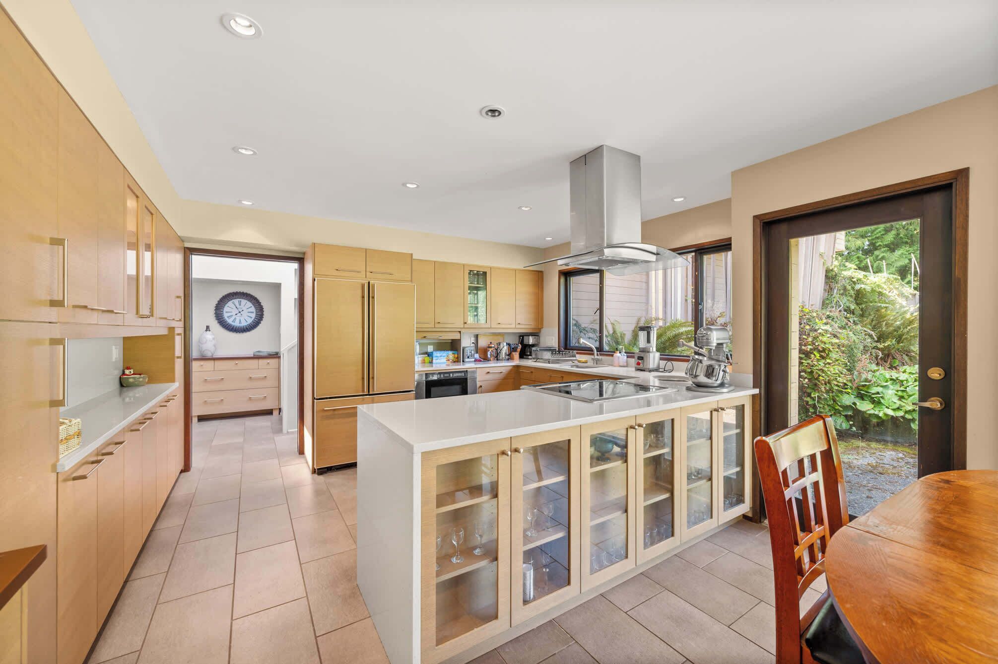 Oppvaskmaskin og kjøkkenutstyr