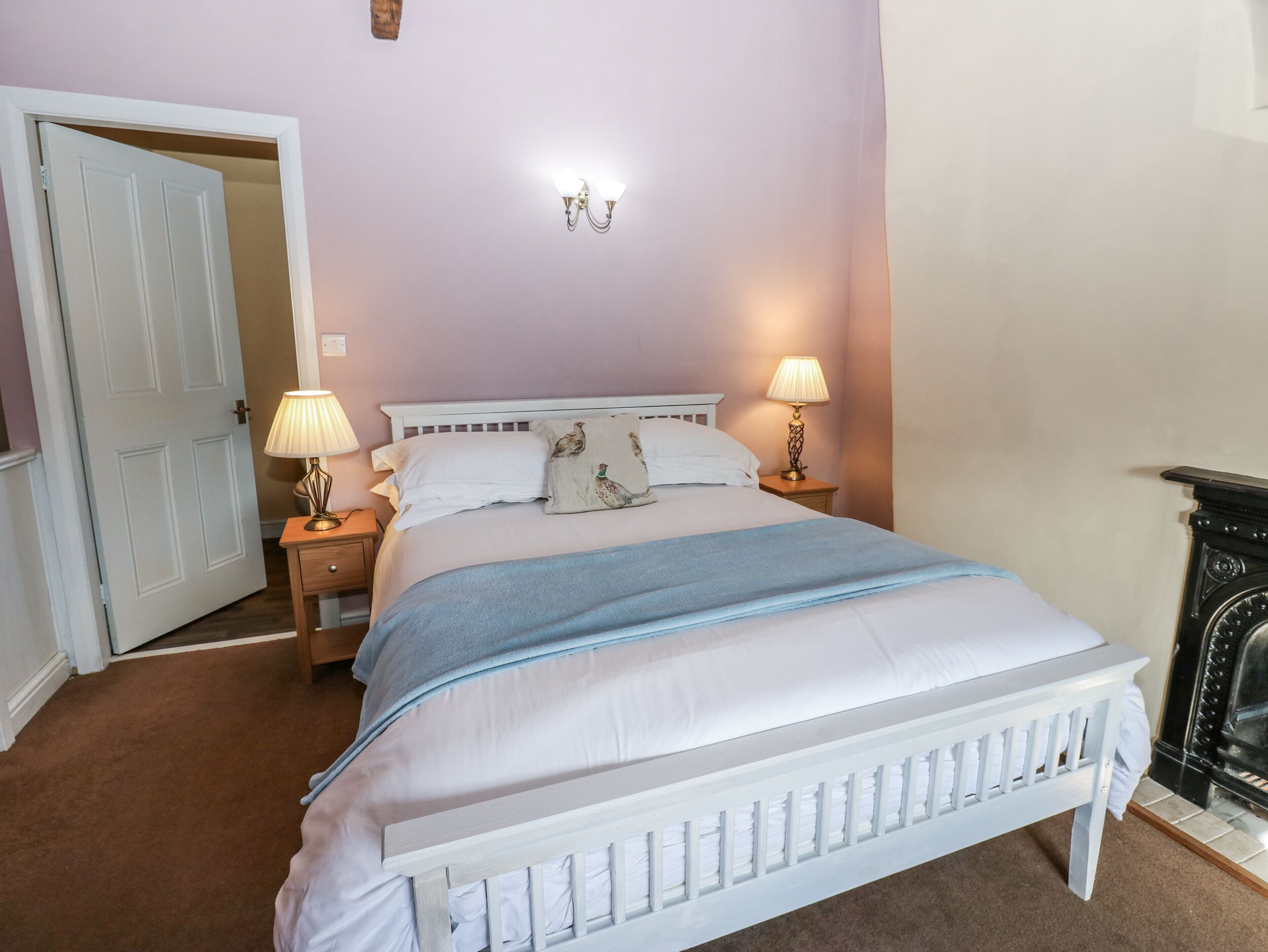 1 bedroom, individually decorated, individually furnished, free WiFi