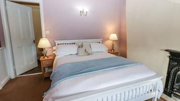 1 bedroom, individually decorated, individually furnished, free WiFi