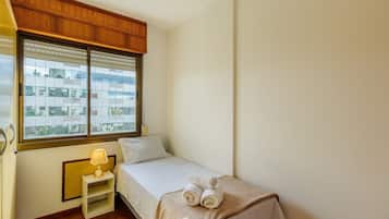 Basic Apartment | 2 bedrooms, free WiFi