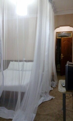Standard Single Room | Free WiFi