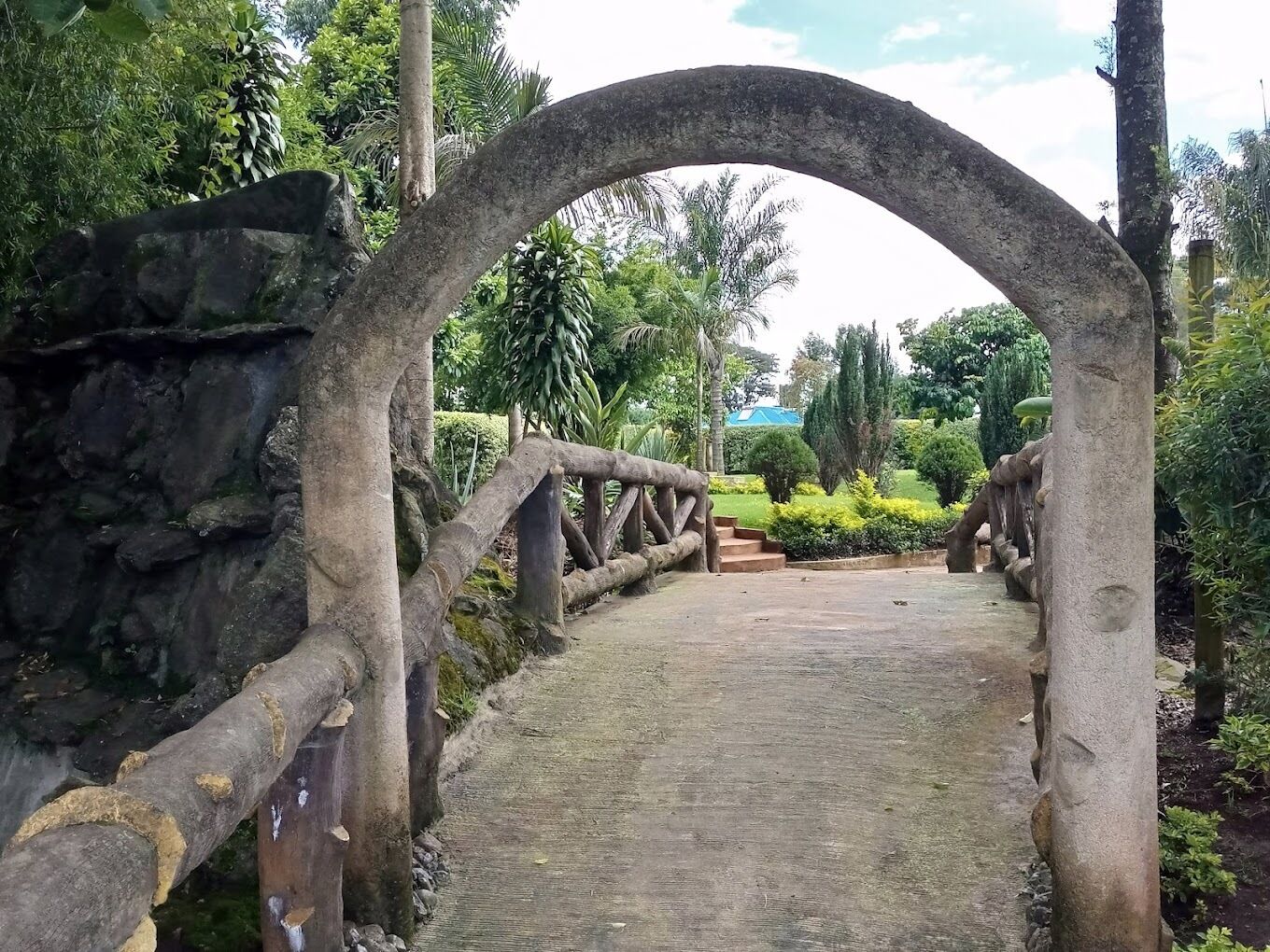 Entrada de la propiedad