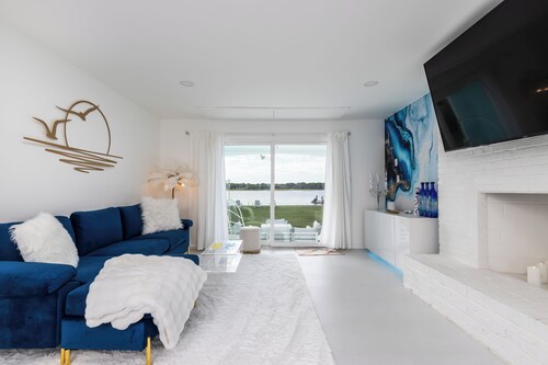 Tranquil Direct Waterfront house in West Ocean City, MD!!!!