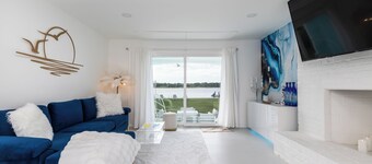 Tranquil Direct Waterfront house in West Ocean City, MD!!!!