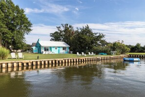 Property grounds - Tranquil Direct Waterfront house in West Ocean City, MD!!!! (Ocean City)