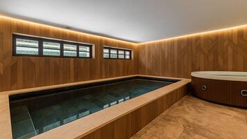 Sauna, bañera de hidromasaje, baño turco, 1 sala de tratamientos