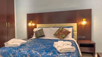 In-room safe, blackout curtains, soundproofing, iron/ironing board