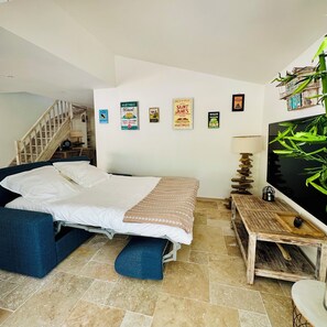 3 chambres, fer et planche à repasser, accès Internet, draps fournis