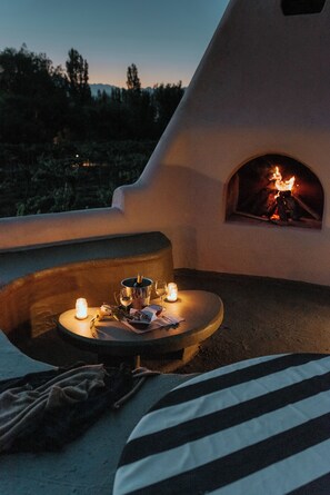 Free minibar, desk, iron/ironing board, free rollaway beds