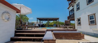 Casa Sirena Belize - Sirena House Caye Caulker, King Size Bed w/ Pool!