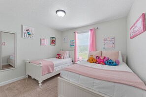 6 bedrooms, iron/ironing board, travel crib, free WiFi