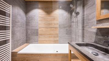 Een douche, een haardroger