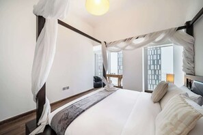 1 bedroom, iron/ironing board, travel crib, WiFi