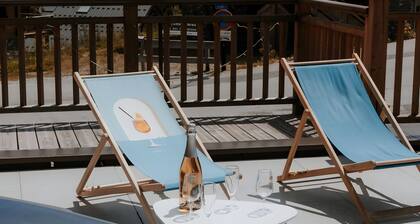 Chalet 'Salt Lake' with Mountain View, Private Terrace and Wi-Fi