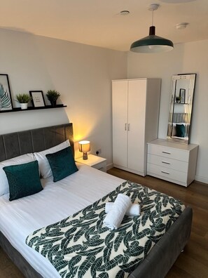 2 bedrooms, iron/ironing board, travel crib, free WiFi