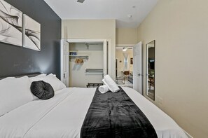 3 bedrooms, desk, iron/ironing board, travel cot