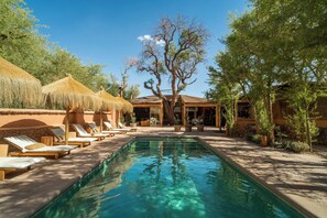 Outdoor pool - Awasi Atacama (San Pedro de Atacama)