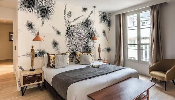 3 bedrooms, desk, iron/ironing board, free WiFi