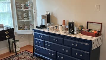 Coffee service