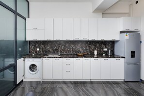 Superior-Apartment, Balkon | Eigene Küche