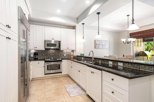 NEW LISTING! Luxury Townhome at Kulalani 2104