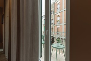 Habitación romántica con 1 cama matrimonial o 2 individuales | Balcón