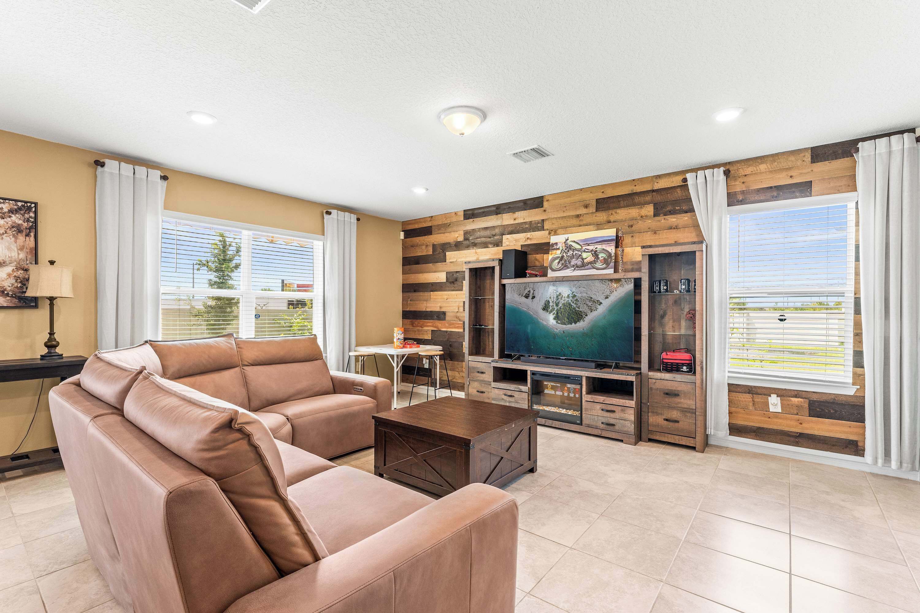 House, Multiple Beds, Patio, Garden View (Happy Daze) | Living area | 42-inch flat-screen TV with digital channels