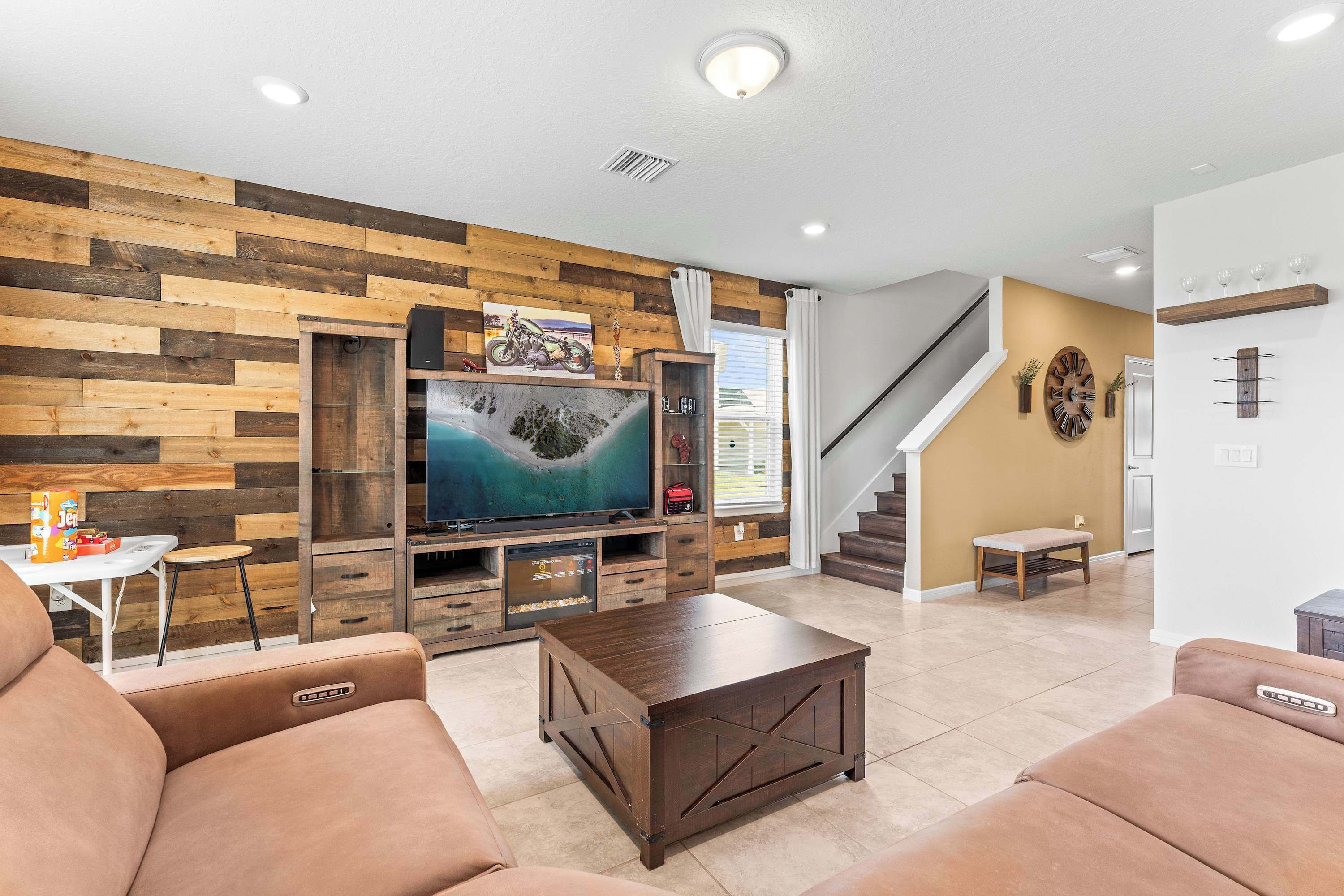 House, Multiple Beds, Patio, Garden View (Happy Daze) | Living area | 42-inch flat-screen TV with digital channels