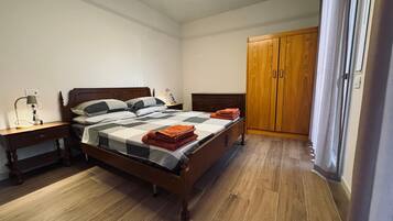 2 sovrum, strykjÀrn/strykbrÀda, wi-fi och sÀngklÀder