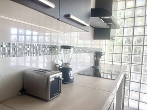 Mikrovågsugn och spishäll