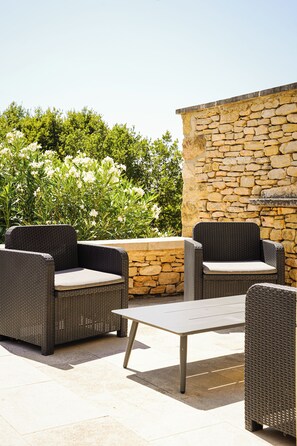 Terrace/patio - ESCAPADE EN PROVENCE In the heart of the Luberon, breathtaking views (LAGNES)