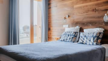 4 bedrooms, WiFi, bed sheets