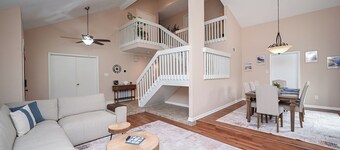 Spring Breeze in Texas, 4 Bedrooms with Charming Pool