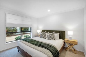 3 Schlafzimmer, Bügeleisen/Bügelbrett, Reisekinderbett, WLAN
